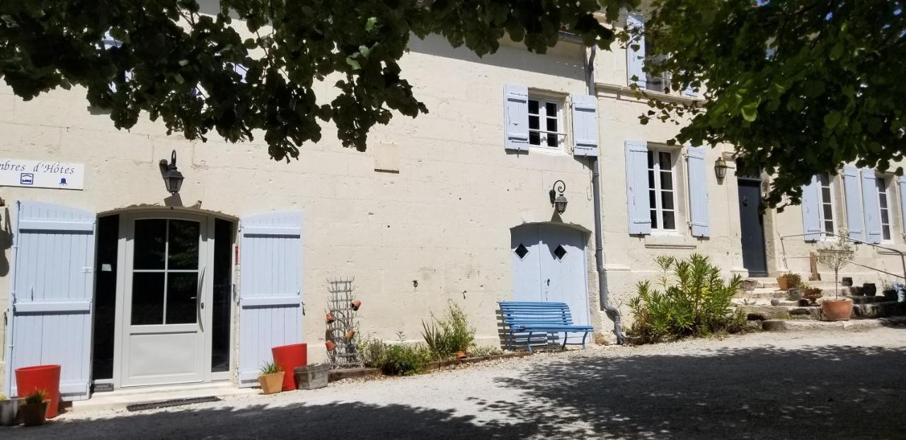 Saint-Georges-des-Côteaux Chambres D'Hotes - Les Bujours المظهر الخارجي الصورة