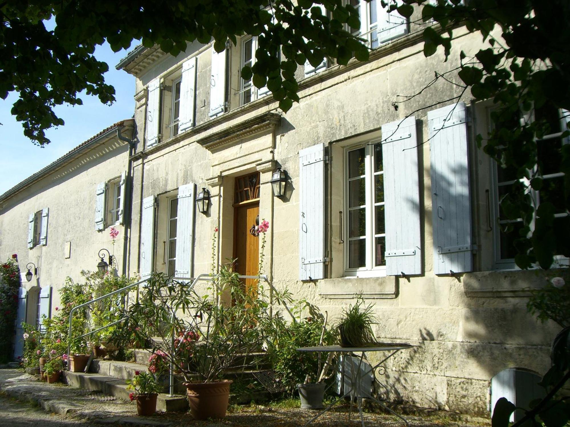 Saint-Georges-des-Côteaux Chambres D'Hotes - Les Bujours المظهر الخارجي الصورة